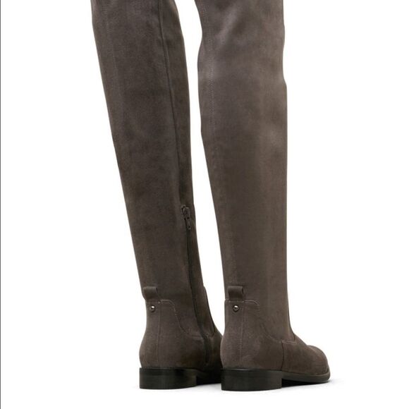 Kenneth Cole NWB  - Picture 4 of 5